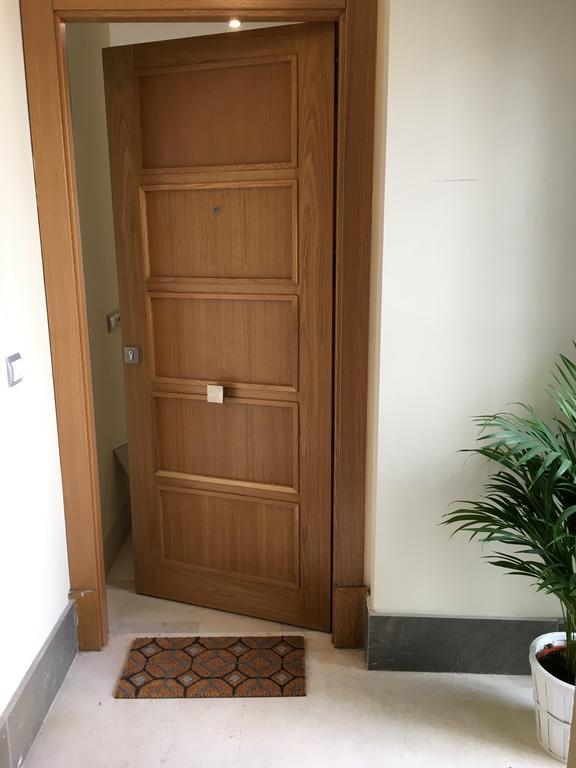 1E Azofaifo St Apartment 세비야 외부 사진