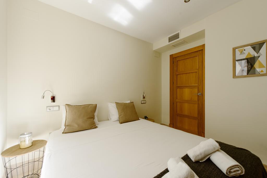 1E Azofaifo St Apartment 세비야 외부 사진