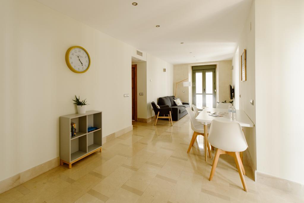 1E Azofaifo St Apartment 세비야 외부 사진